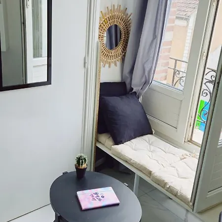 Neuf A La Porte De Paris Apartmán *